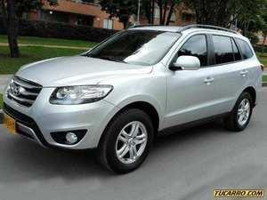 Hyundai Santa Fe GL CRDI MT 2200CC 7PSJ 4X4 TD