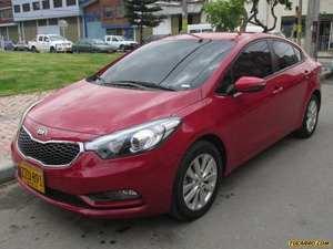 Kia Cerato PRO EX AT 1600CC AA