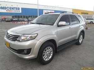 Toyota Fortuner 2.7L AT 2700CC 4X2