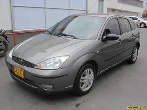 Ford Focus SE MT 2000CC 5P