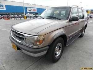 Ford Explorer XLT AT 4000CC