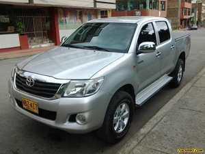 Toyota Hilux IMV MT 2500CC TD 4X4 AA 2AB ABS