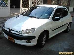 Peugeot 206 XR MT 1400CC 5P