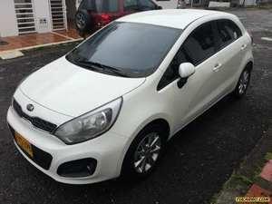 Kia Rio SPICE MT 1200 CC 5P AA